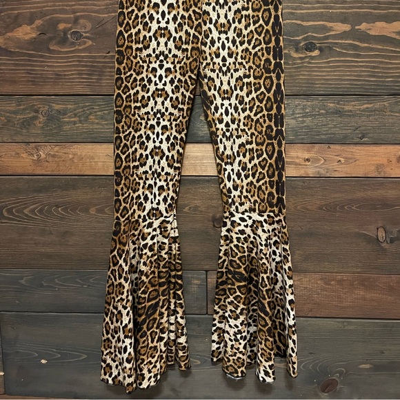 Grace & Emma Leopard flare pants Girls size 8-10 - Picture 4 of 8